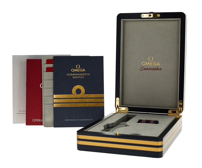 Omega Seamaster 300m 212.32.41.20.04.001 Image 4